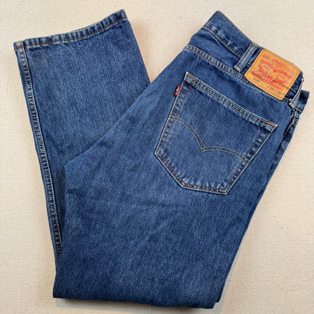 Levis 505 Regular Fit Straight Leg Jeans Mens 38x30 Medium Wash Blue Denim